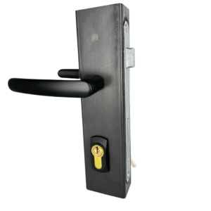 Kaseta 60x40 z zamkiem wkładką klamką i maskownicami zestaw