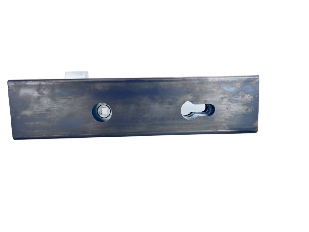 Kaseta z zamkiem 60x40 z zamkiem zapadkowo-zasuwkowym 5