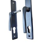 Klamka aluminiowa 90 czarna na wkładkę do furtek, ogrodzeń, drzwi