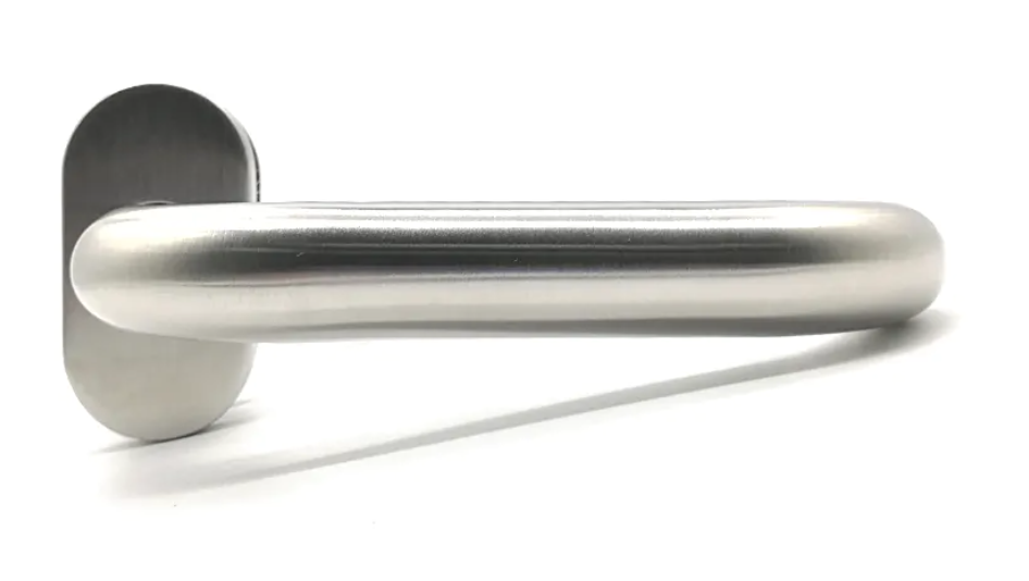 Klamka do drzwi MiLone ze stali nierdzewnej z szyldem owalnym 3