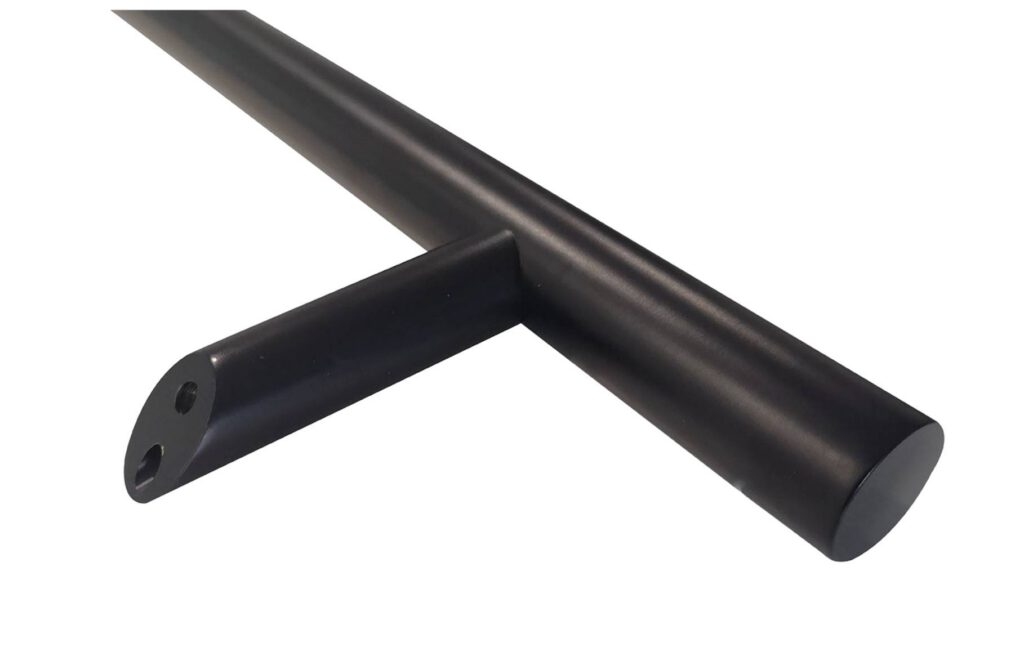 Pochwyt antaba jednostronny okrągły czarny 45° 32x1200 mm 3